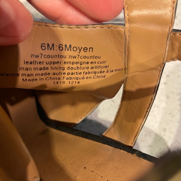 Nine West Peep Toe Heals - Picture 2 of 3